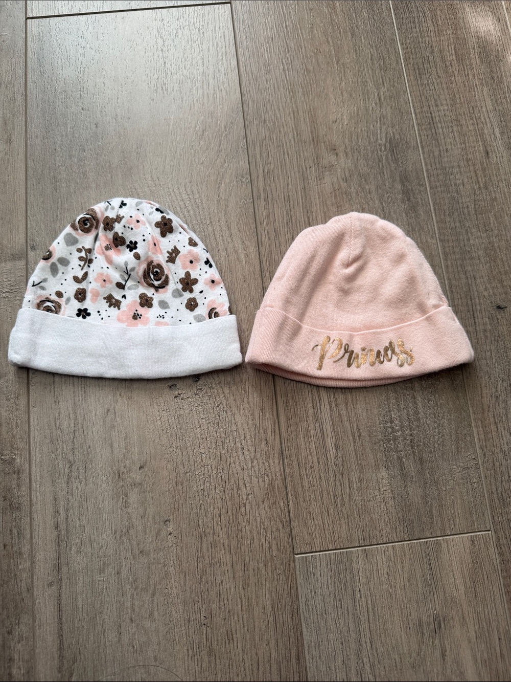 🛍️bundle5itemsfor$15🛍️ gerber pink 'Princess' & Floral Newborn Hat Set